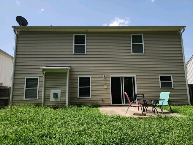 Photo - Quaint 4-Bedroom Home