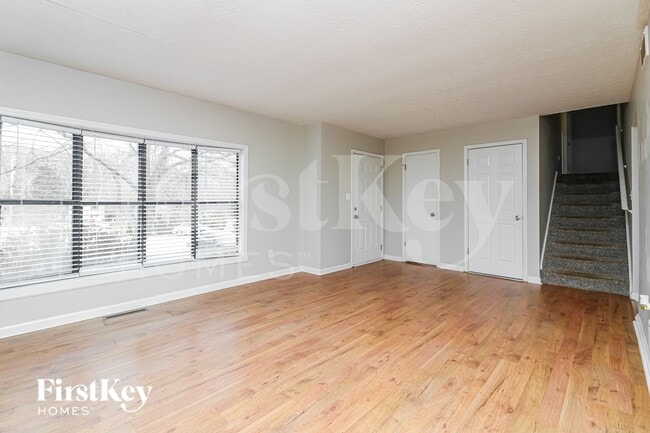 Photo - 1006 Hicksmil Ct SW