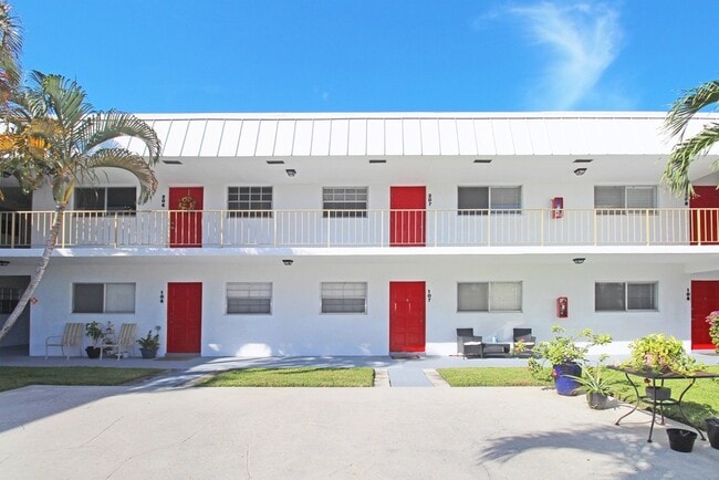 Photo - 402 Lake Shore Dr Unit 203