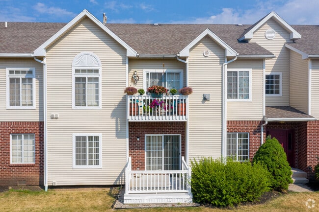 Blueberry Hill Apartments