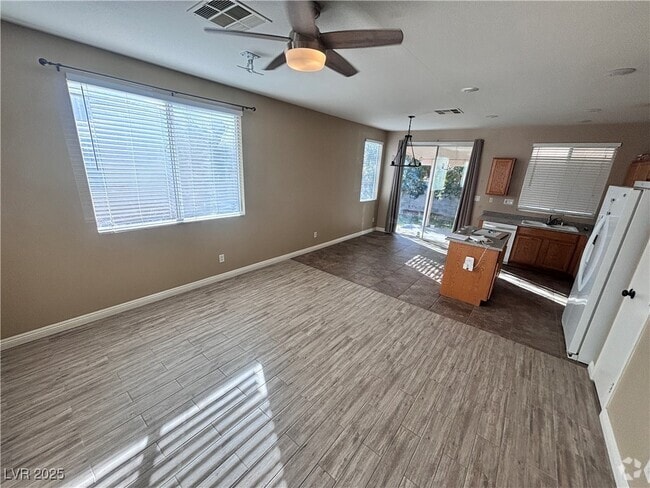 Building Photo - 3317 La Cascada Ave Rental