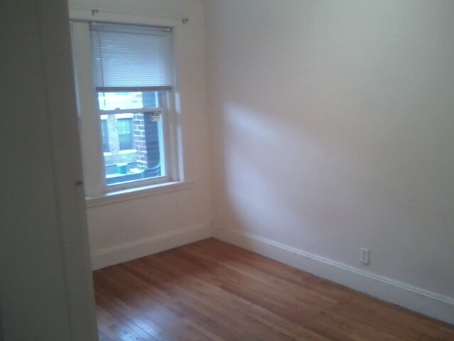 Photo - 116 Sutherland Rd