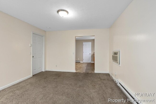 Photo - 26 E Main St