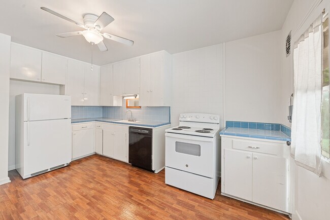 Photo - 417 W Gramercy Pl Unidad 1