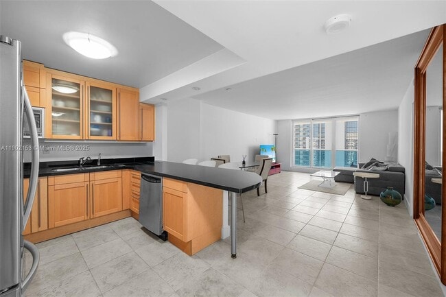 Photo - 2301 Collins Ave Unidad 1501