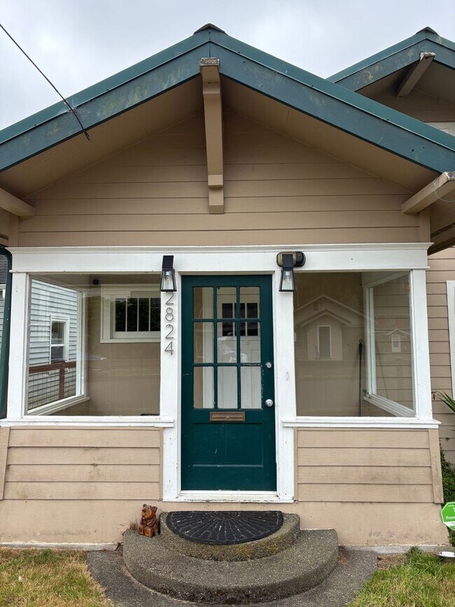 Photo - 2824 Aberdeen Ave