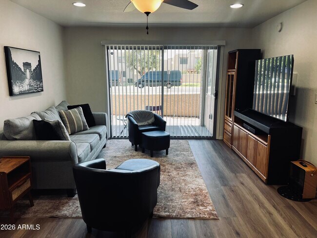 4354 N 82nd St Unit 183