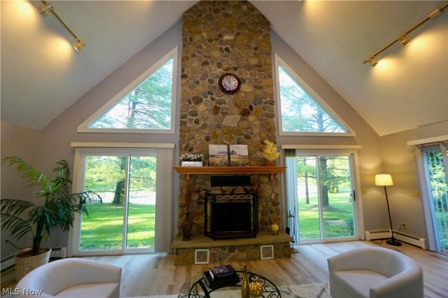 Photo - 14543 Ensign Rd