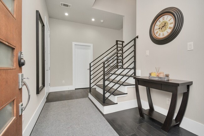 Photo - 1617 Wheeler Ave