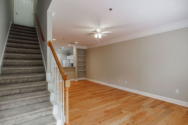 Photo - 101 Wood Lake Dr