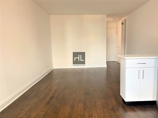 Photo - EAST 35 STREET Apartment Unit 14H