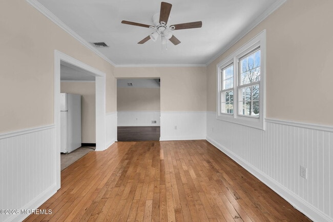 Photo - 1001 Arnold Ave