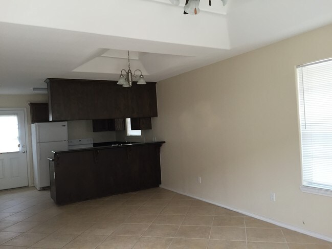 Photo - 2019 Lacywood