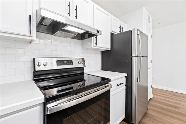 Photo - River Walk Apartments