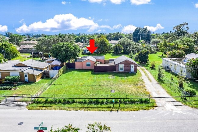 Photo - 3901 Lakewood Rd