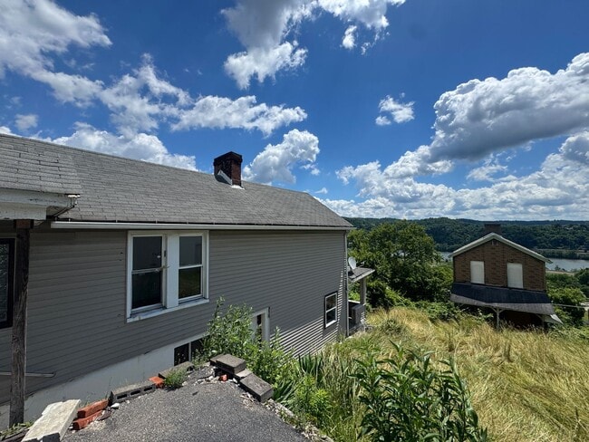 Photo - Duquesne 3 Bedroom 1 Bath Newly Renovated House, Yard