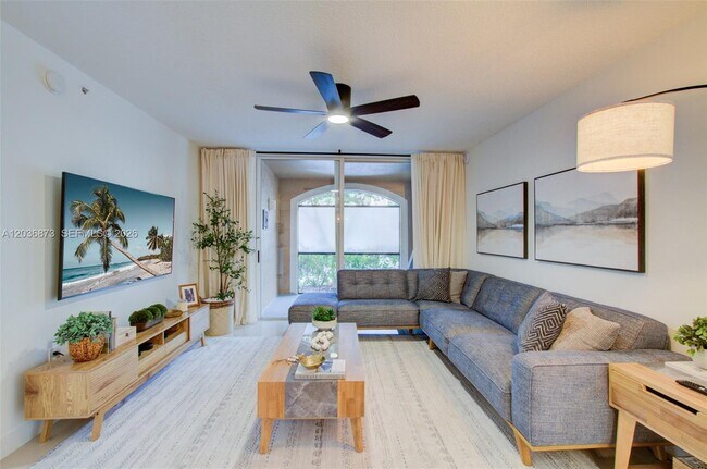 Building Photo - 4824 N State Rd 7 Unit 9105
