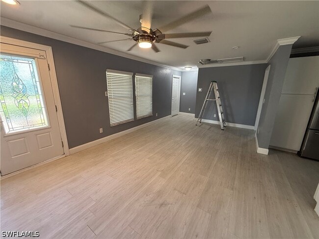 Photo - 9169 Shaddock Rd E