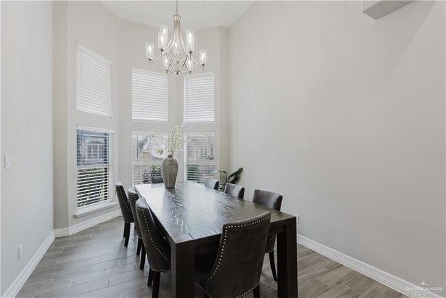 Photo - 18 N 23rd St