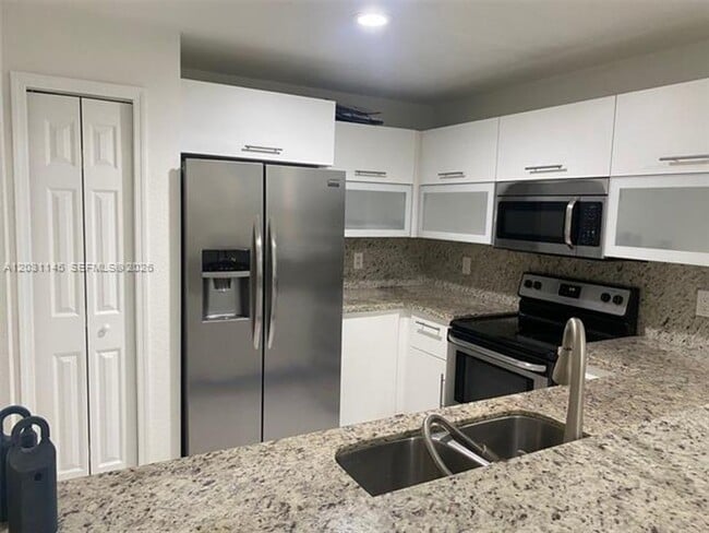 Photo - 11201 NW 83rd St Unit 11201 NW 83rd St # 202