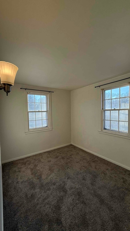 Photo - 736 W 1st St