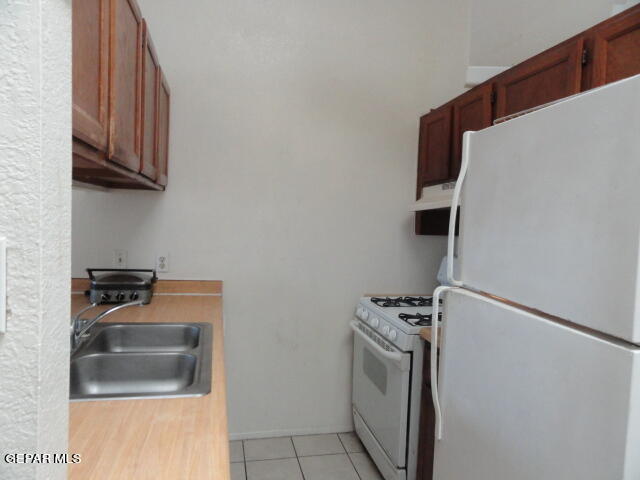 Photo - 606 White Cliffs Dr