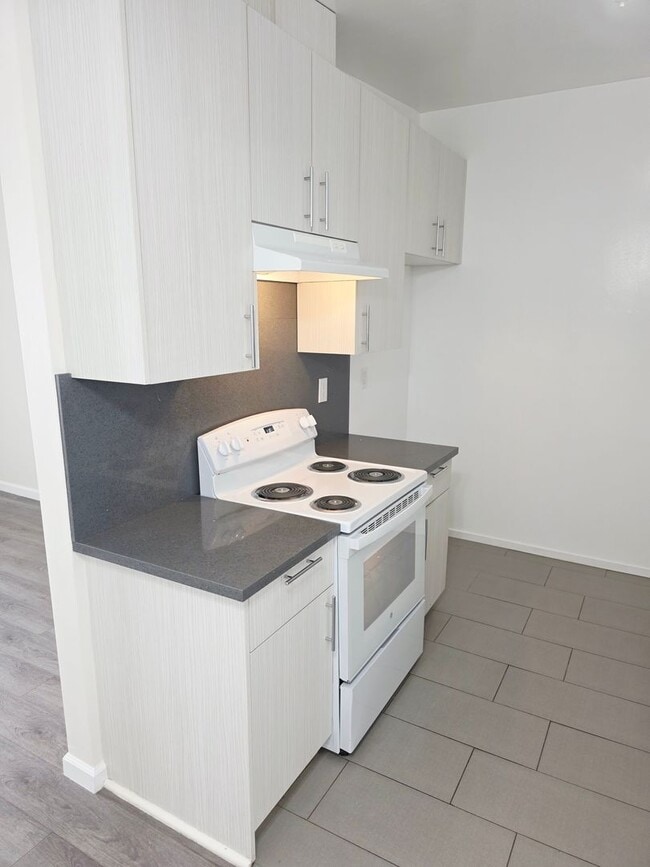 Photo - 124 N Brighton St Unit E