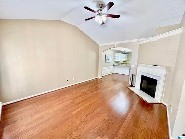 Photo - 183 Hayesbury Ct