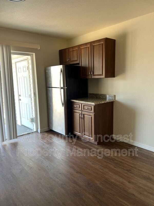 Photo - 7450 35th St N Unidad #1701