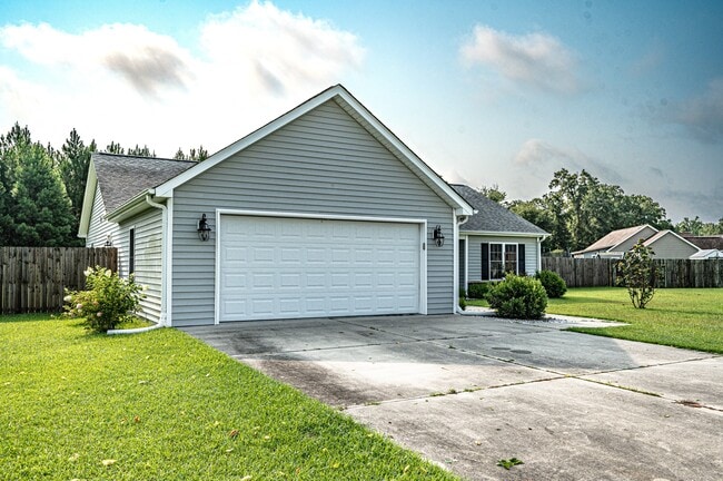 Photo - 85 Plantation Oaks Dr