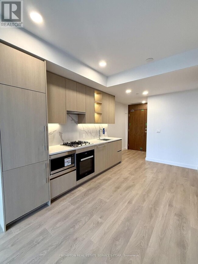 Photo - 68 Esther Shiner Blvd Unit 258