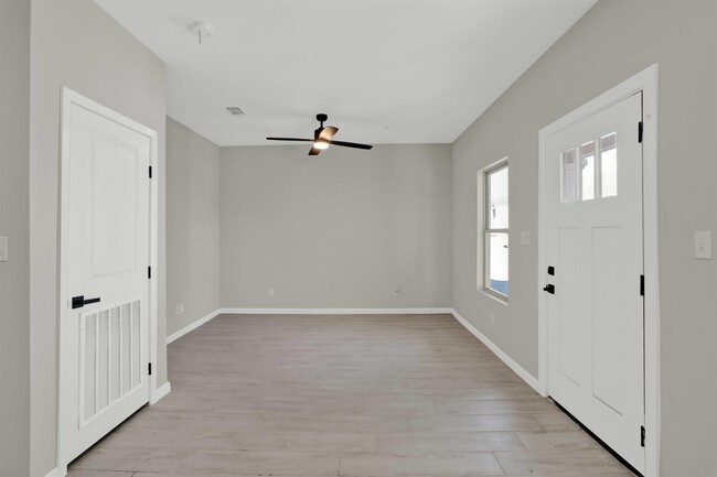 Photo - 1010 Monaco Blvd Unit 13