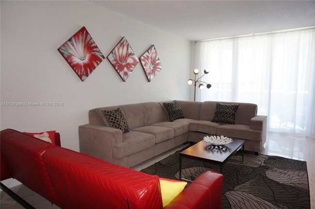 Photo - 19370 Collins Ave Unidad 1417