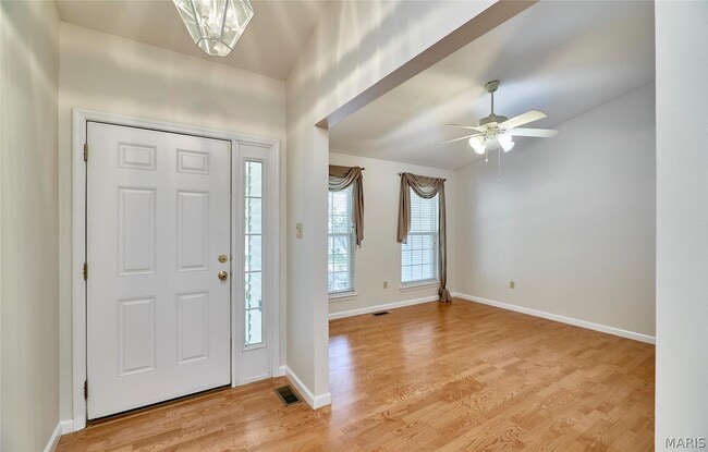 Photo - 215 Cordovan Commons Pkwy