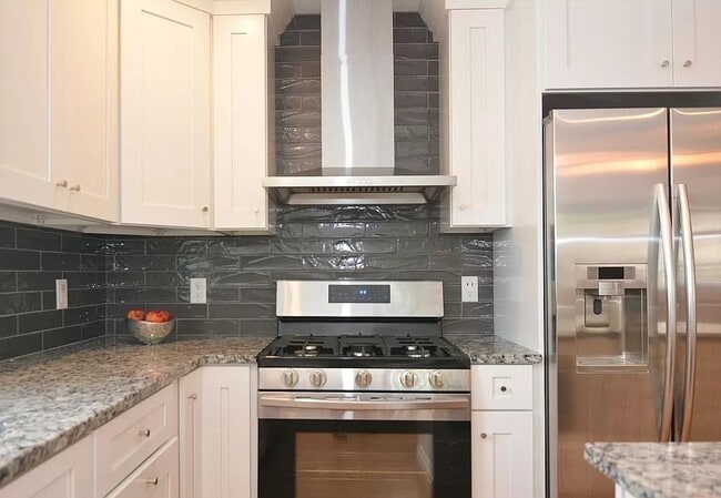 Photo - 142 Trapelo Rd Unit 142