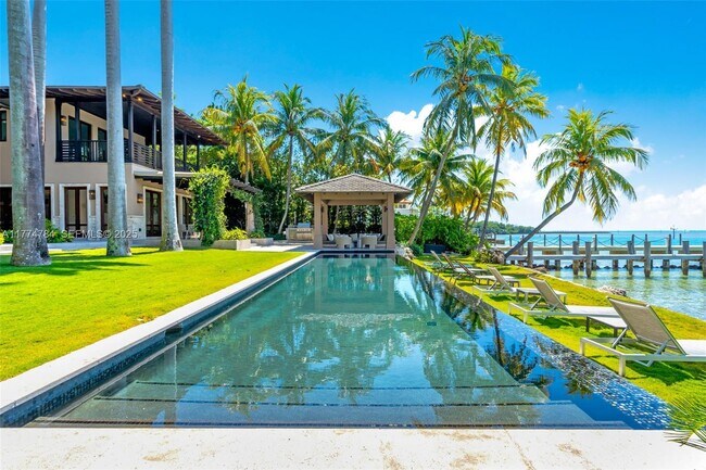 Photo - 9 Harbor Point