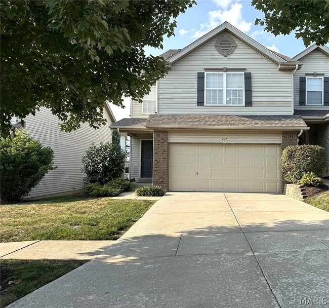 Building Photo - 207 Shady Rock Ln