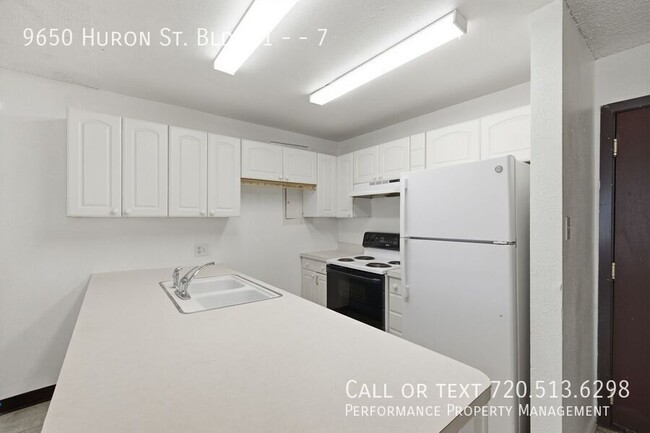 Photo - 9650 Huron St