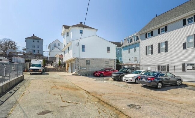 Photo - 471-473 Division Street, #2 Unidad #2