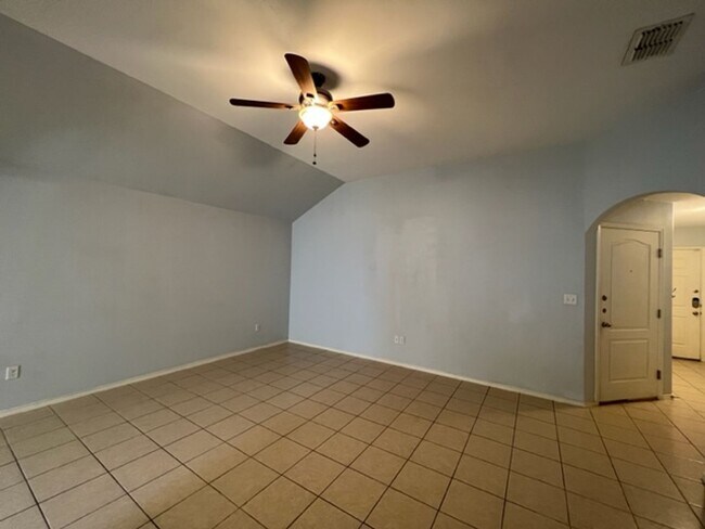 Photo - 811 Bartolome Ln