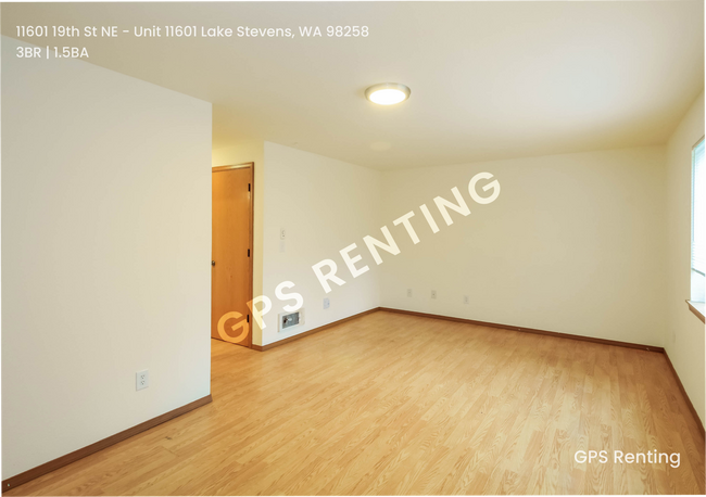 Photo - 11601 19th St NE Unit 11601