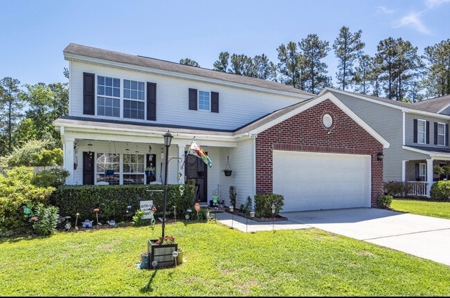 Photo - 272 Clayburne Dr