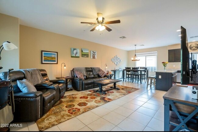 Photo - 240 W Juniper Ave Unidad Via Sorento 1193 Rental