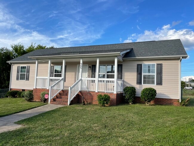 Building Photo - 905 Lyme Brook Ln Rental