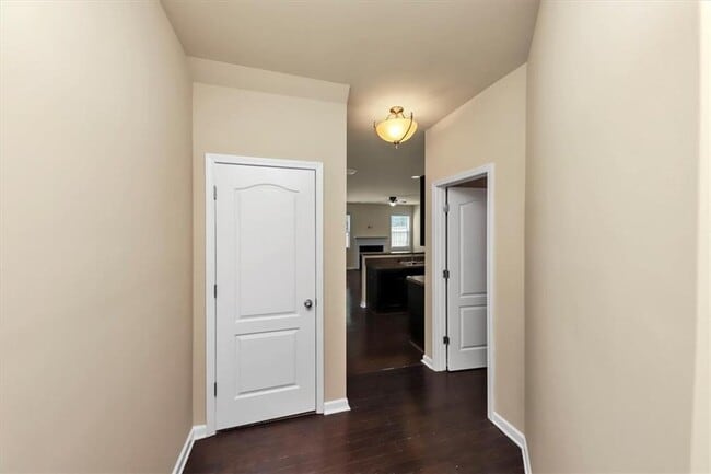 Photo - 182 Townview Dr