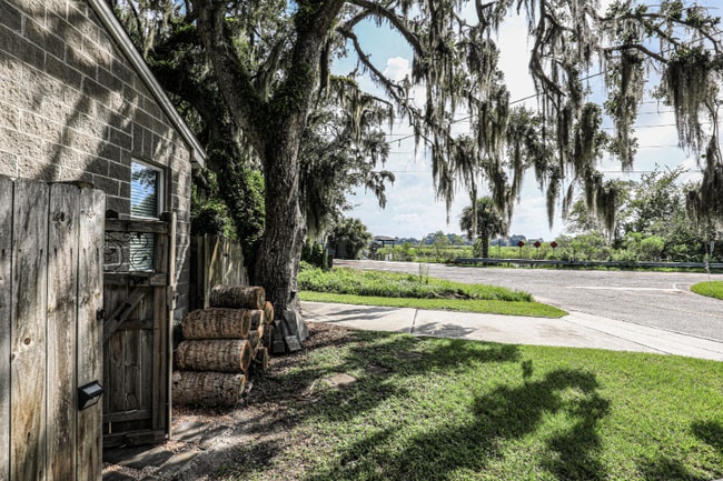 Photo - 102 Neva Ave