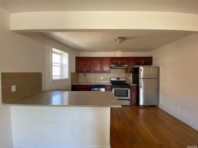 Photo - 47-3 58th Ln