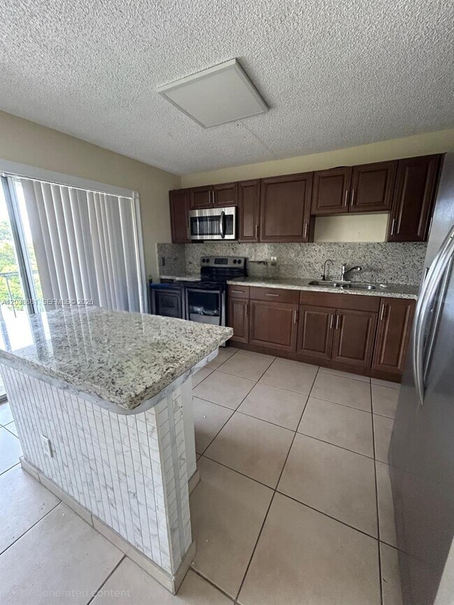 Photo - 17000 NW 67th Ave Unit 0