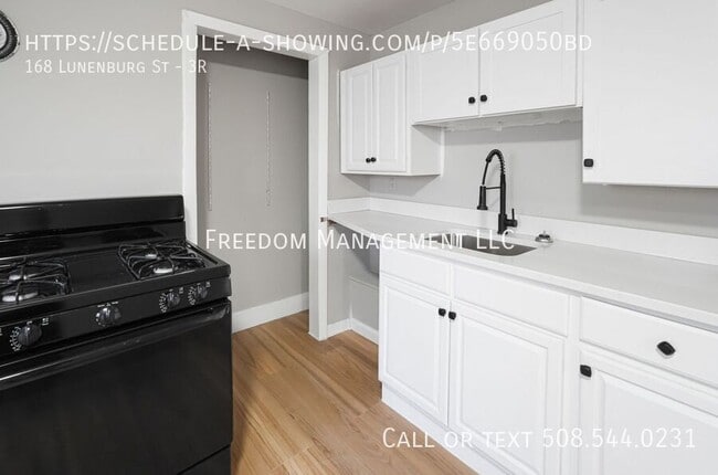 Photo - 168 Lunenburg St Unit 3R