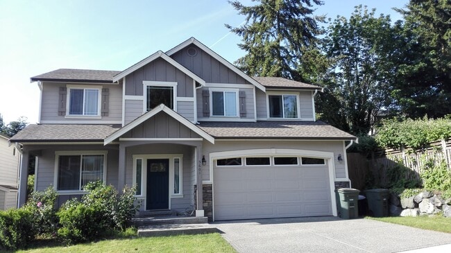 Building Photo - Beautiful 4 bed 2.5 bath in Kenmore, minutes to HWY 522/Burke-Gilman Trail